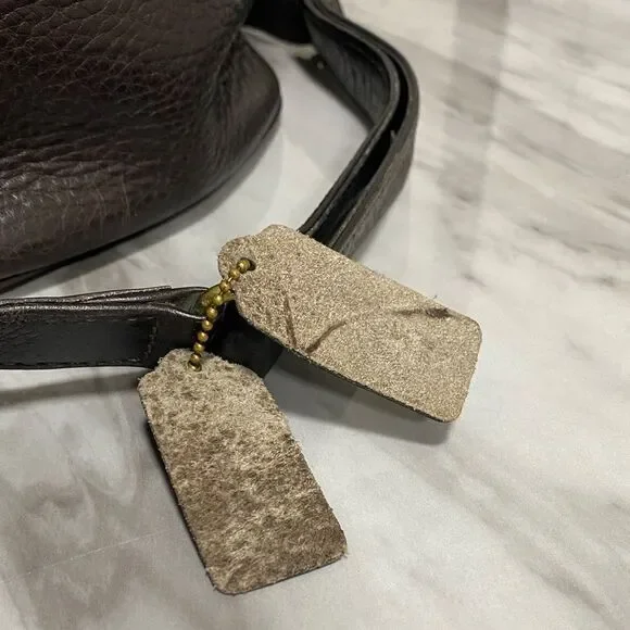 Coach Equestrian Slim Bucket Bag – Style No.‎ 4907 | Vintage Costa Rica Made - Picture 15 of 16